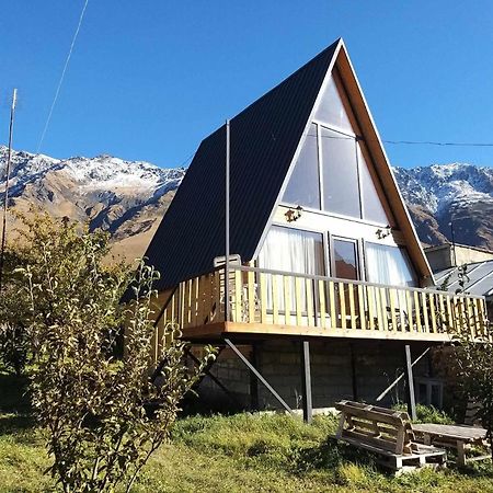 Emotion Kazbegi Stepantsminda Exterior foto