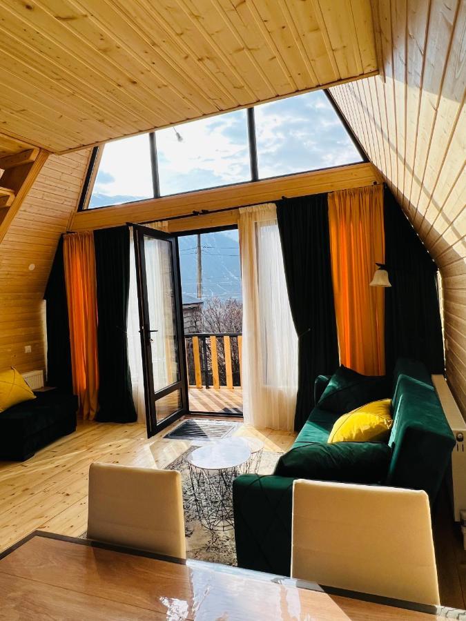Emotion Kazbegi Stepantsminda Exterior foto