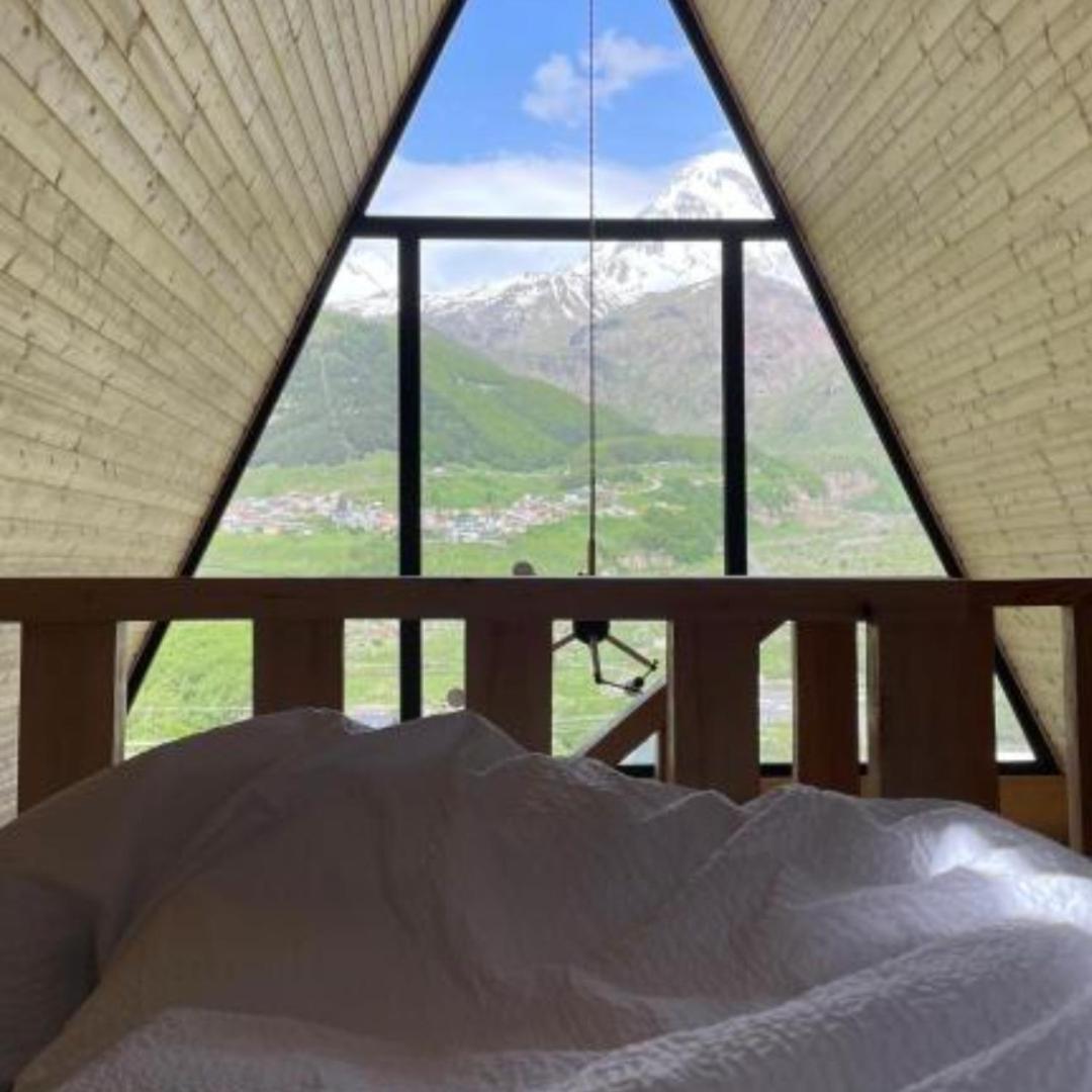 Emotion Kazbegi Stepantsminda Exterior foto