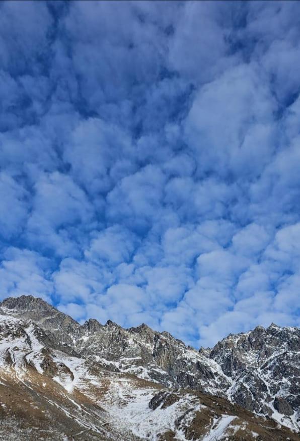 Emotion Kazbegi Stepantsminda Quarto foto