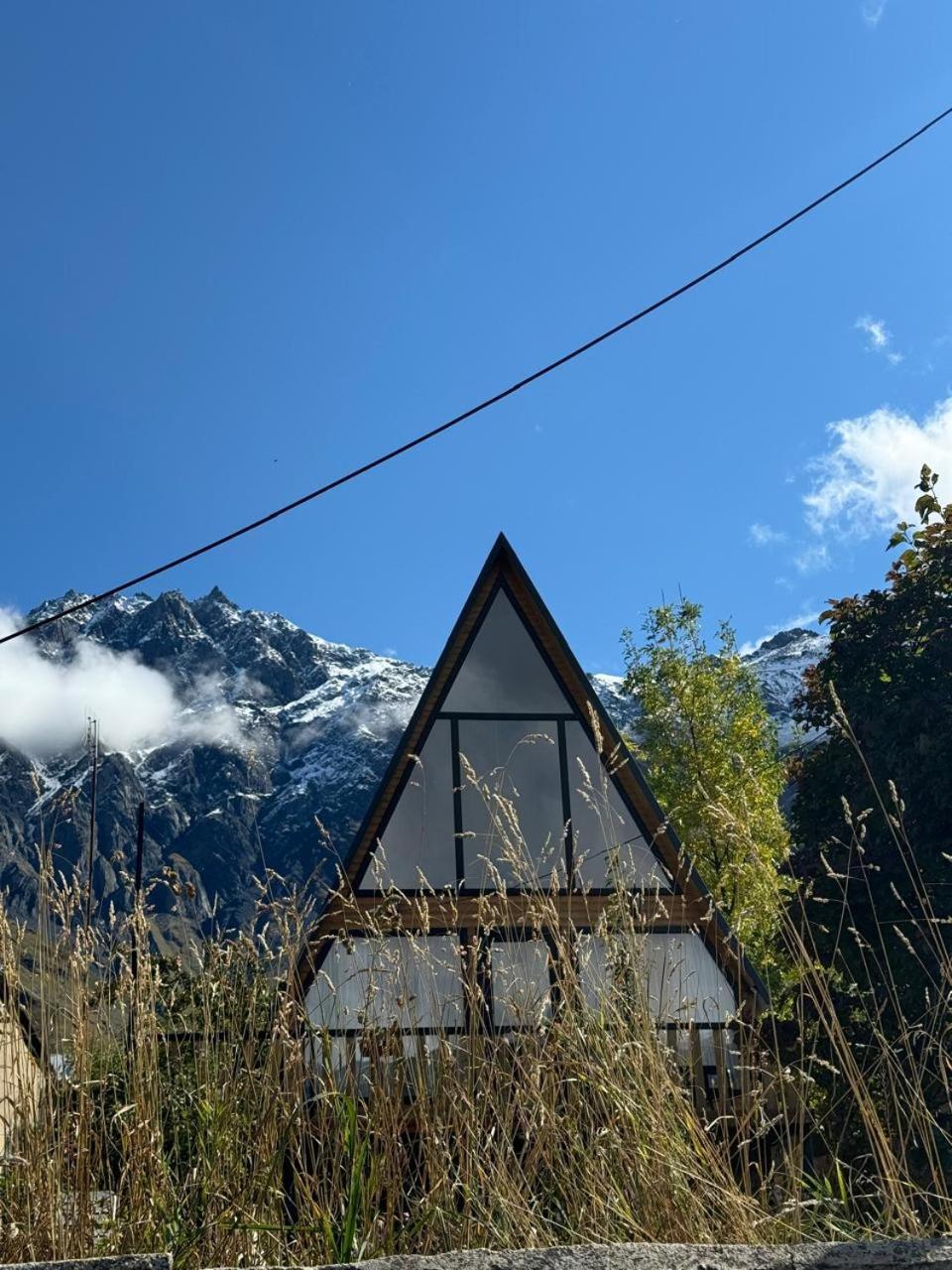 Emotion Kazbegi Stepantsminda Exterior foto